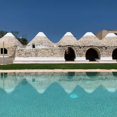 Masseria Castelluzzo 3* Ceglie Messapica