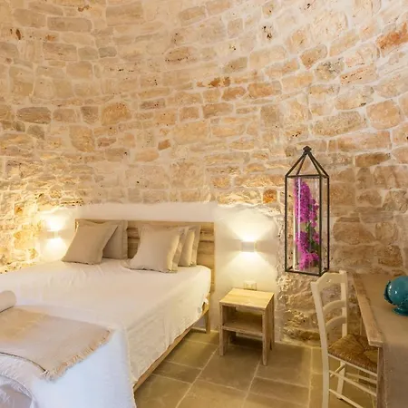 Masseria Castelluzzo 3* 세글리에 메사피카