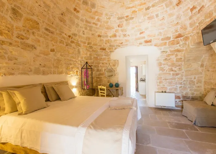 Masseria Castelluzzo ホテル チェーリエ・メッサーピカ